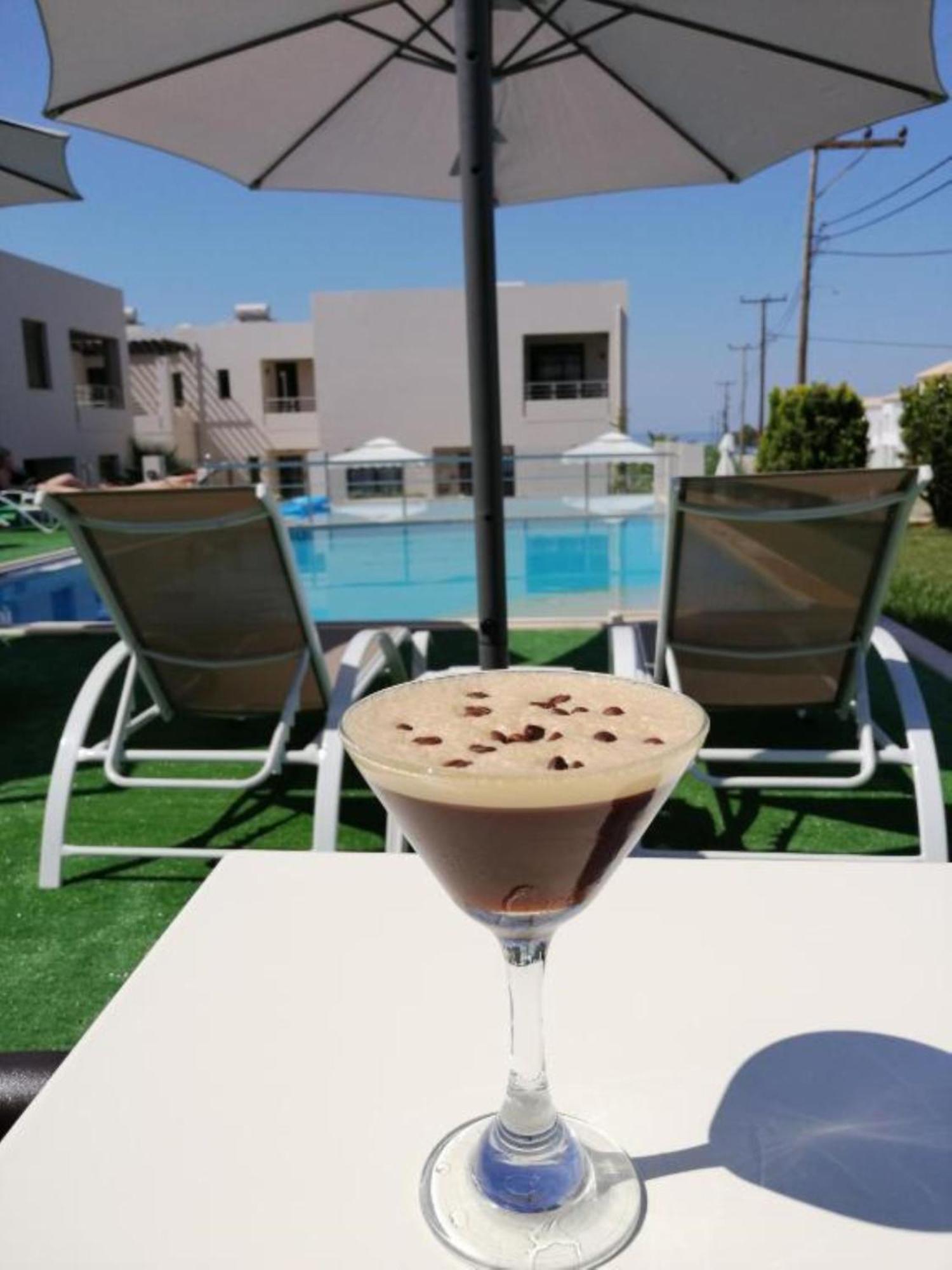 Carisa Suites And Apartments Máleme Luaran gambar