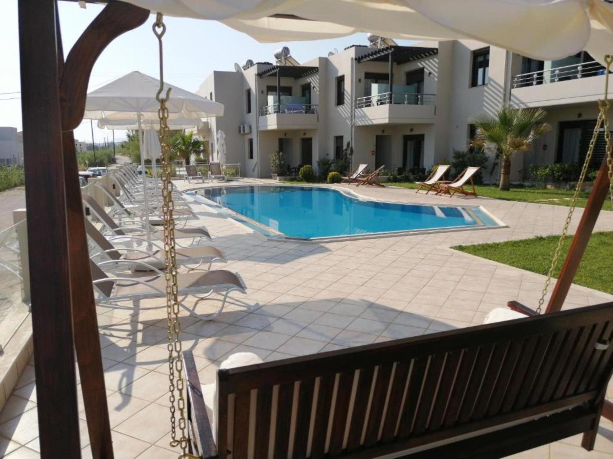 Carisa Suites And Apartments Máleme Luaran gambar