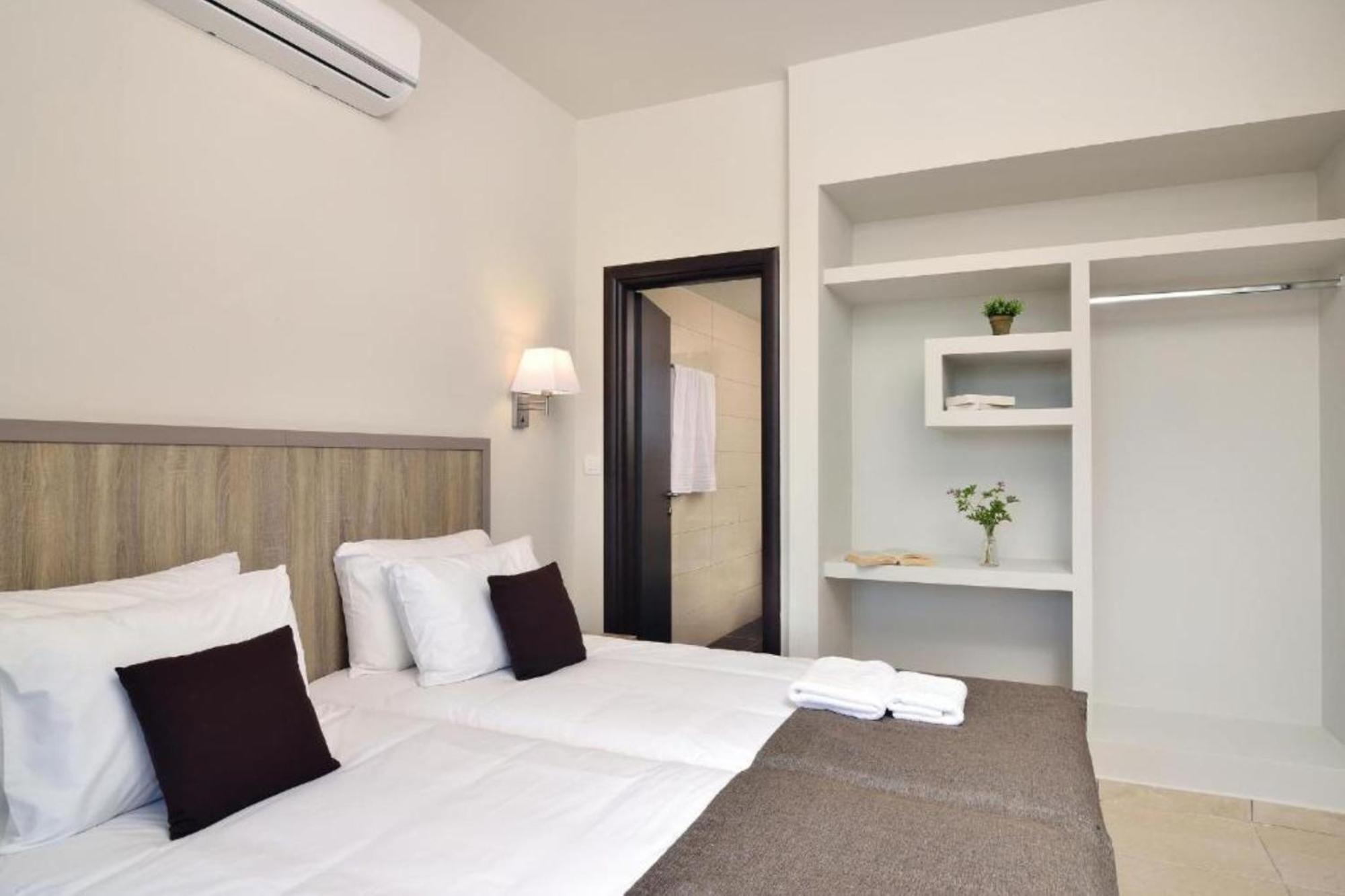 Carisa Suites And Apartments Máleme Luaran gambar